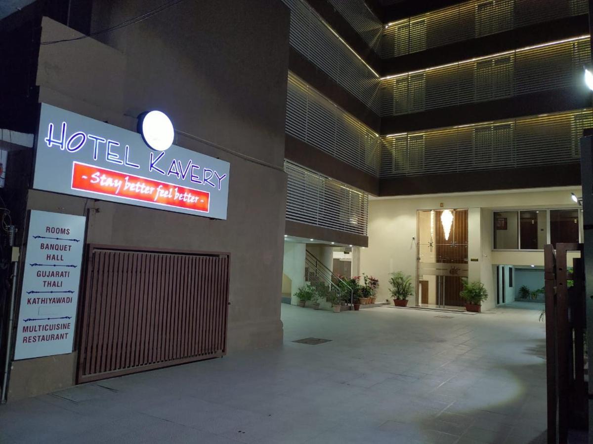 Hotel Kavery Rajkot Exterior foto